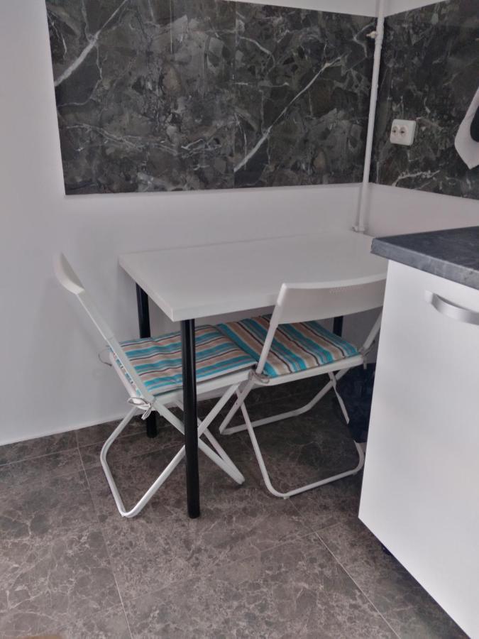 Belle View Sinaia-Free Parking Apartment Bagian luar foto