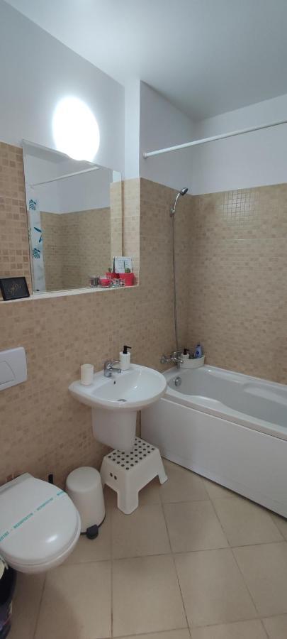 Belle View Sinaia-Free Parking Apartment Bagian luar foto