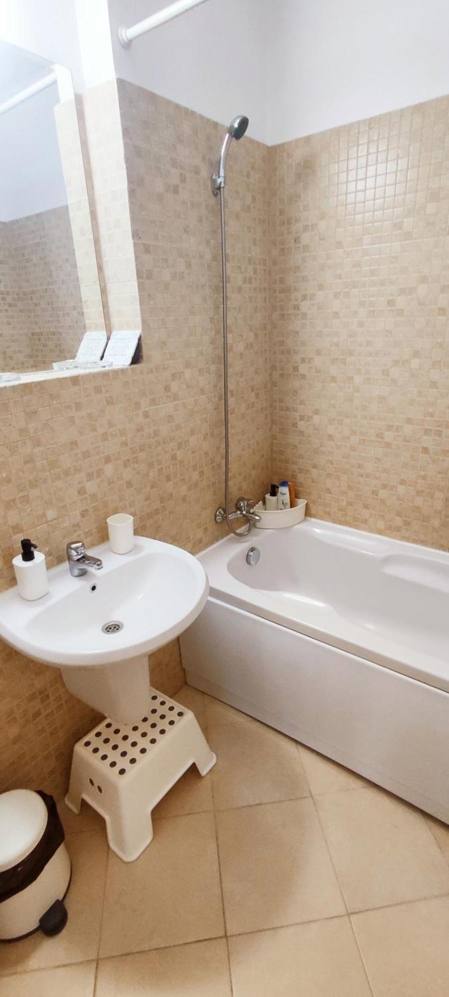 Belle View Sinaia-Free Parking Apartment Bagian luar foto